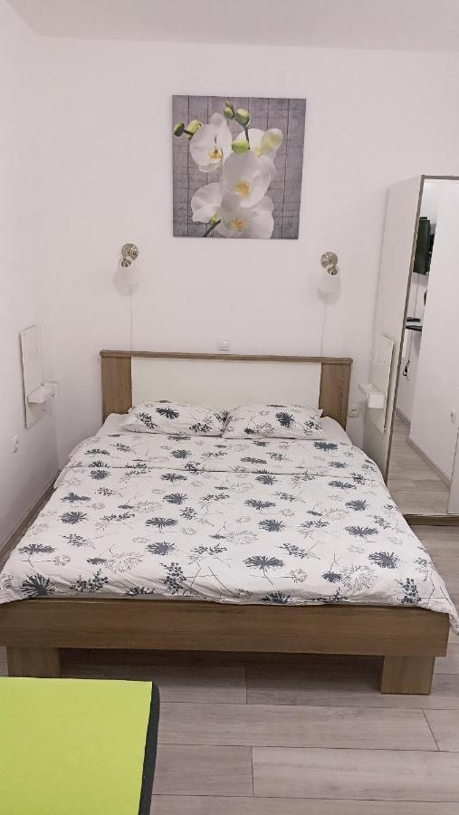 Studio D&D Spot Rijeka Bagian luar foto