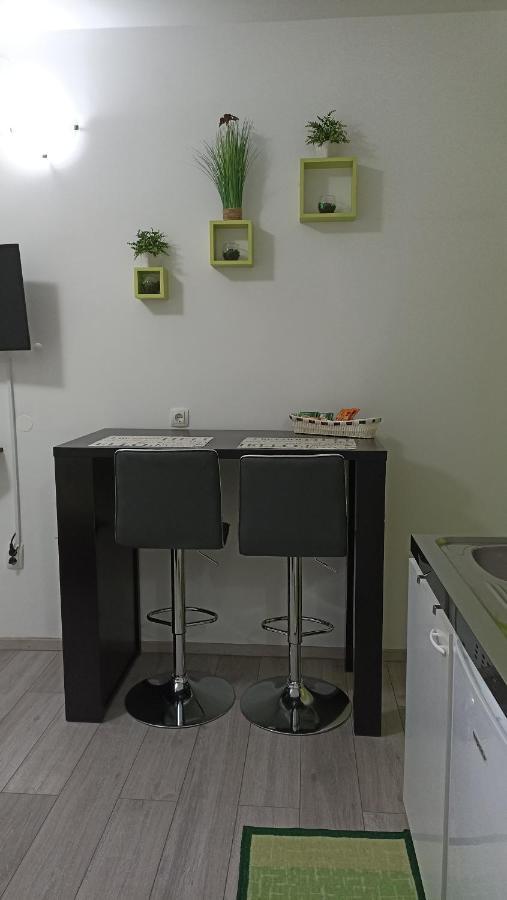 Studio D&D Spot Rijeka Bagian luar foto